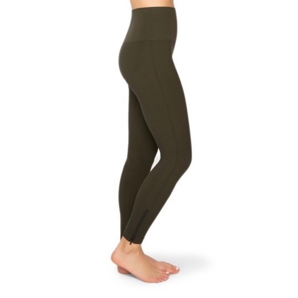 SPANX Pants - Spanx Side Zip Seamless Leggings